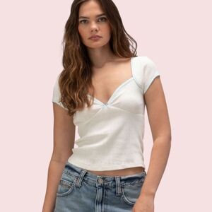 Medium BDG Fitted Blue and White Crop Tee Fits Like A Small NWT